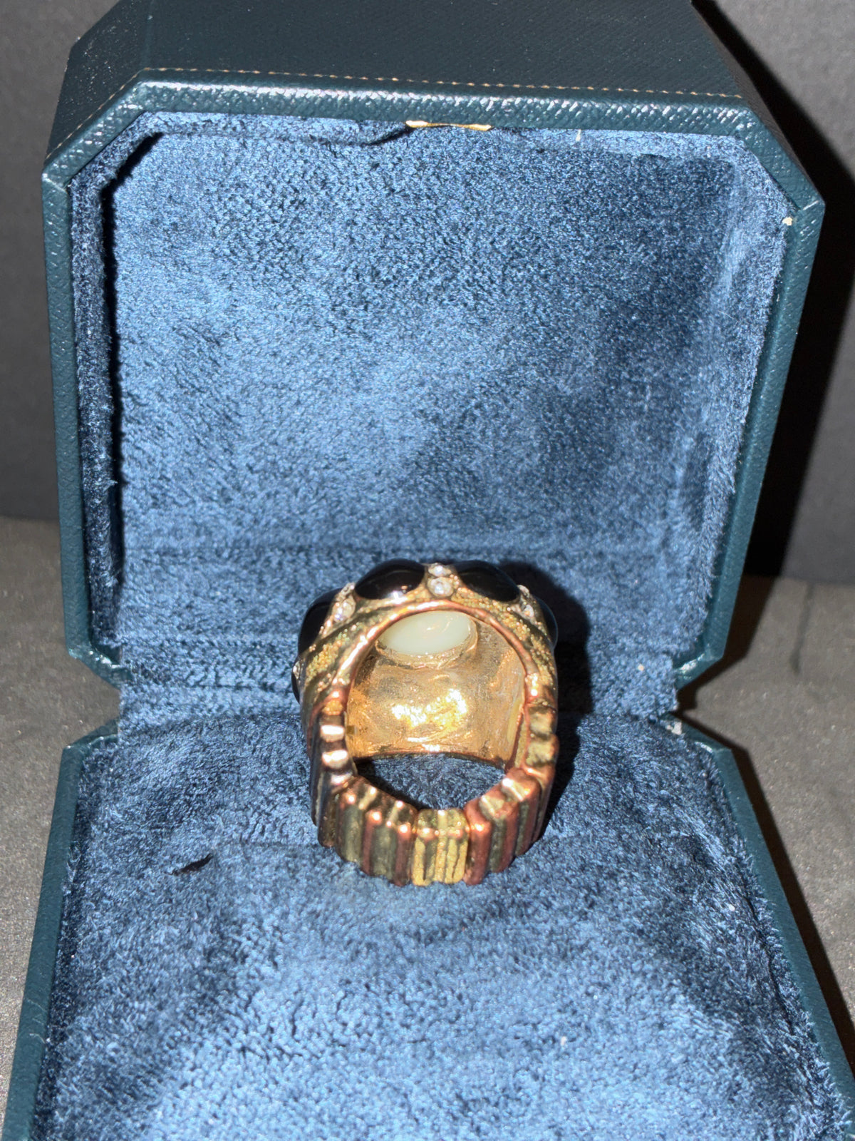 Vintage Stretch Ring