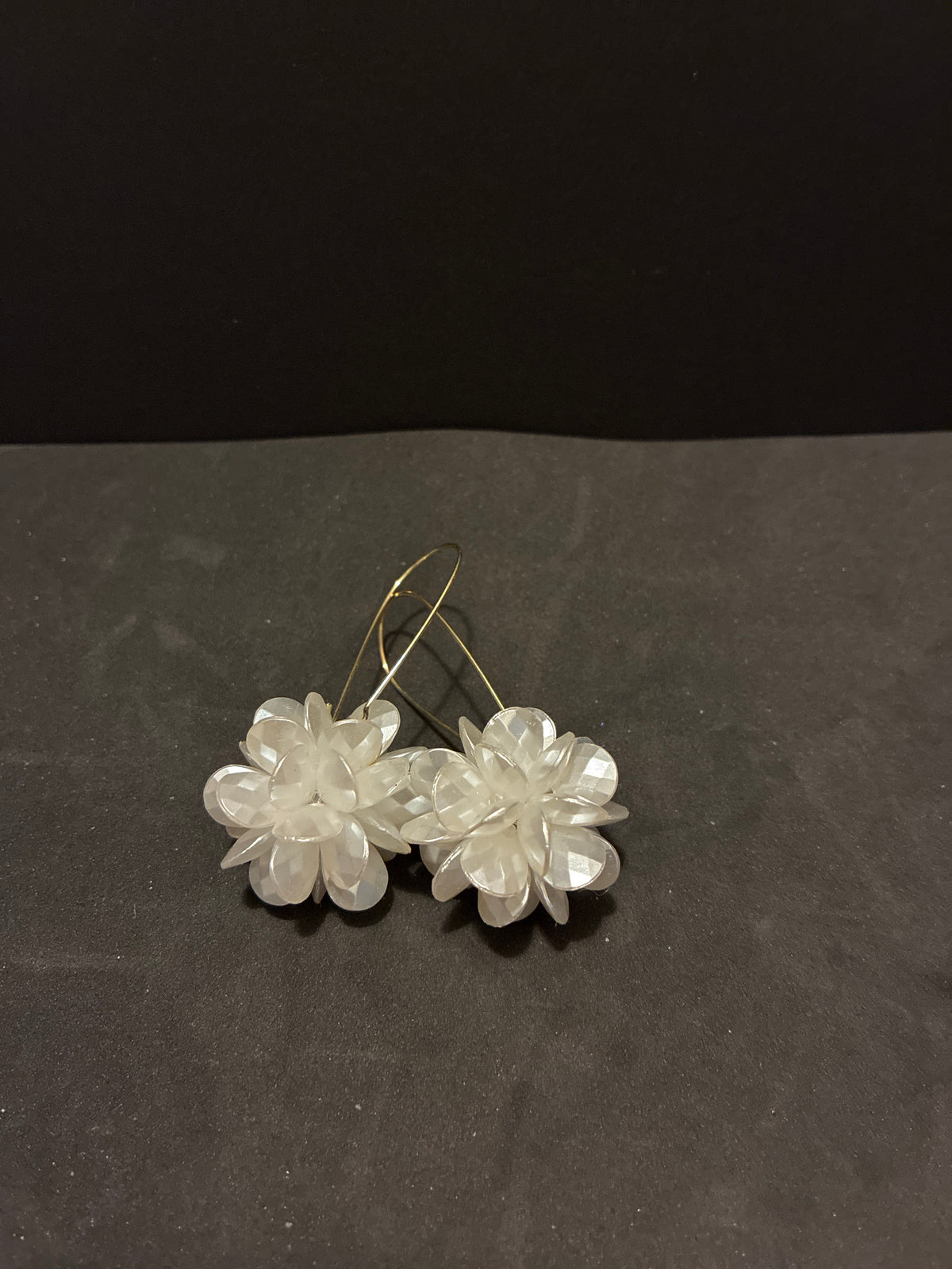 Vintage Petal Style Dangle Earrings